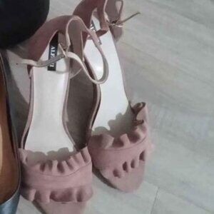 Alfani 8.5 Suede Mauve Strappy Heels
